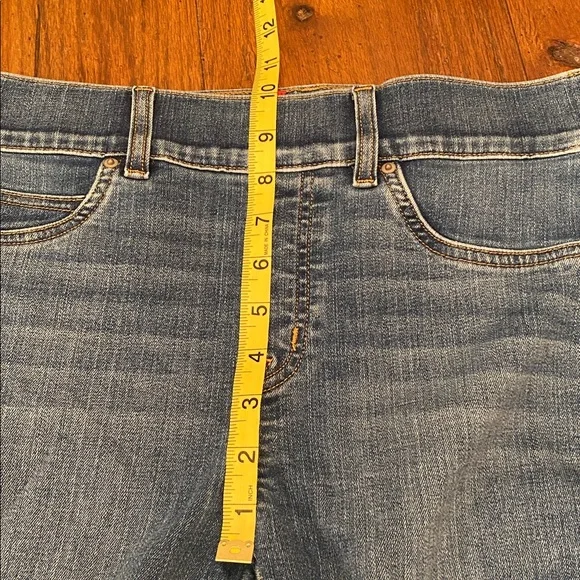 NWOT Spanx Flare Jeans Small Petite - Picture 12 of 13